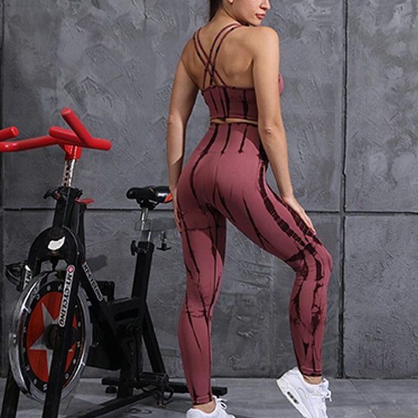 Red Alert Seamless Athletic Leggings – Essential Activewear Inc.